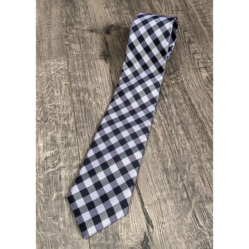 Hugo Boss Made In Italy‎ Purple Silk Tie